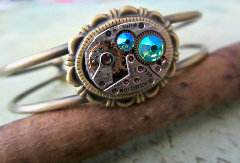 Steampunk Bracelet - In the Works - Steampunk watch parts cuff - Perid –  steampunkjunq